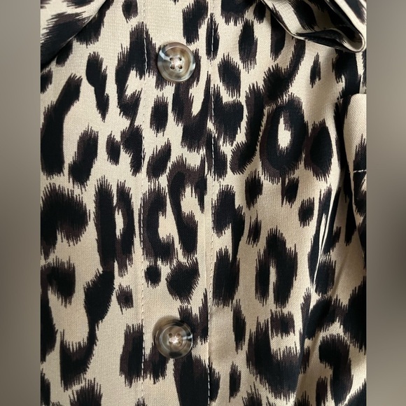 Sienna Sky Faux Wrap Leopard Print Ruffle Sleeve Tie Midi length Dress Small - Picture 5 of 8